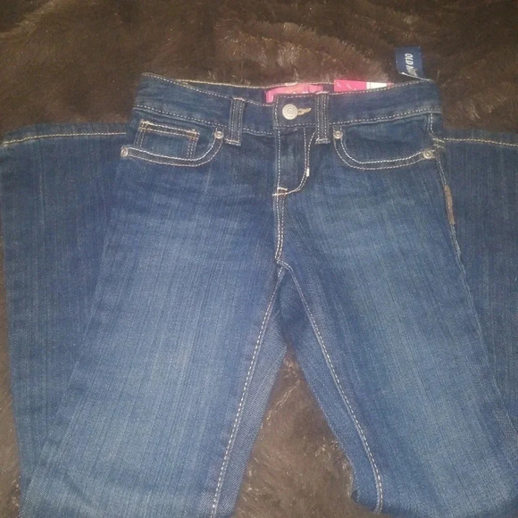 Old Navy Boot-Cut Girls Jeans Size 6 Slim-NWT - Picture 2 of 3